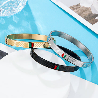 Cross-border stainless steel men's bracelet with red and green tape ring steel gold and black three color jewelry in stock wholesale