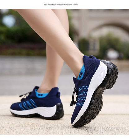 2025 Cross-Border New Large-Size Fly-Knit Mesh Shoes Trendy Mom Shoes Fashionable Sock Shoes Breathable Sports Women's Shoes