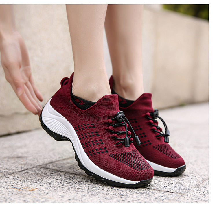 2025 Cross-Border New Large-Size Fly-Knit Mesh Shoes Trendy Mom Shoes Fashionable Sock Shoes Breathable Sports Women's Shoes
