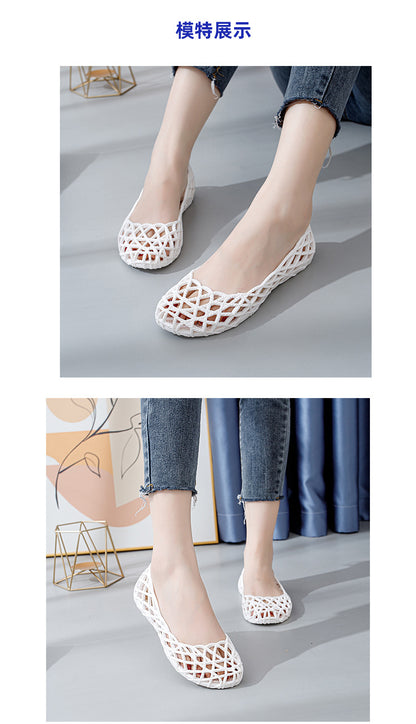 Plastic Sandals Women's 2022 New Summer Outer Wear Nurse Soft-soled Mother Shoes Hollow Non-slip Top Flat Hole Shoes