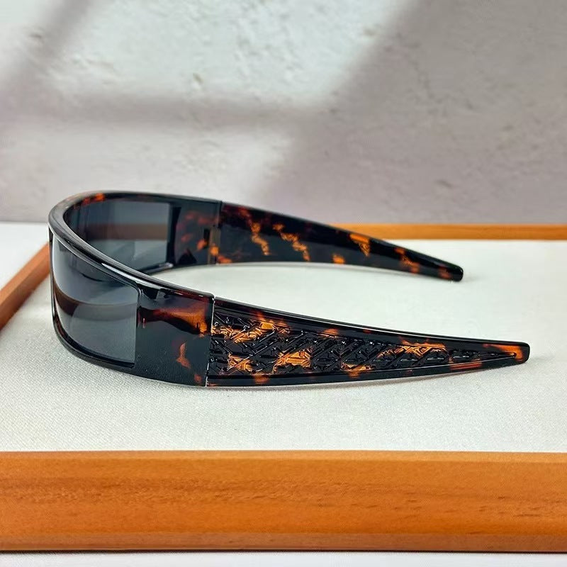 Hair Band Sunglasses Women's 2025 New High-end Sense European and American Niche Fashionable Distinctive Concave Style Windproof Riding Sunglasses