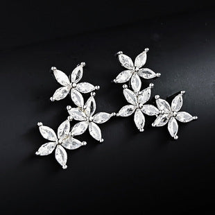 Amazon Minimalist Cool Style Zircon X-shaped Earrings for Women Simple Small Letter All-match Student Earrings e7501