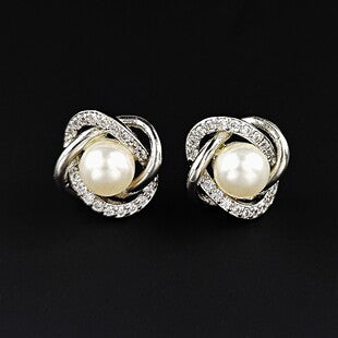 Amazon Minimalist Cool Style Zircon X-shaped Earrings for Women Simple Small Letter All-match Student Earrings e7501